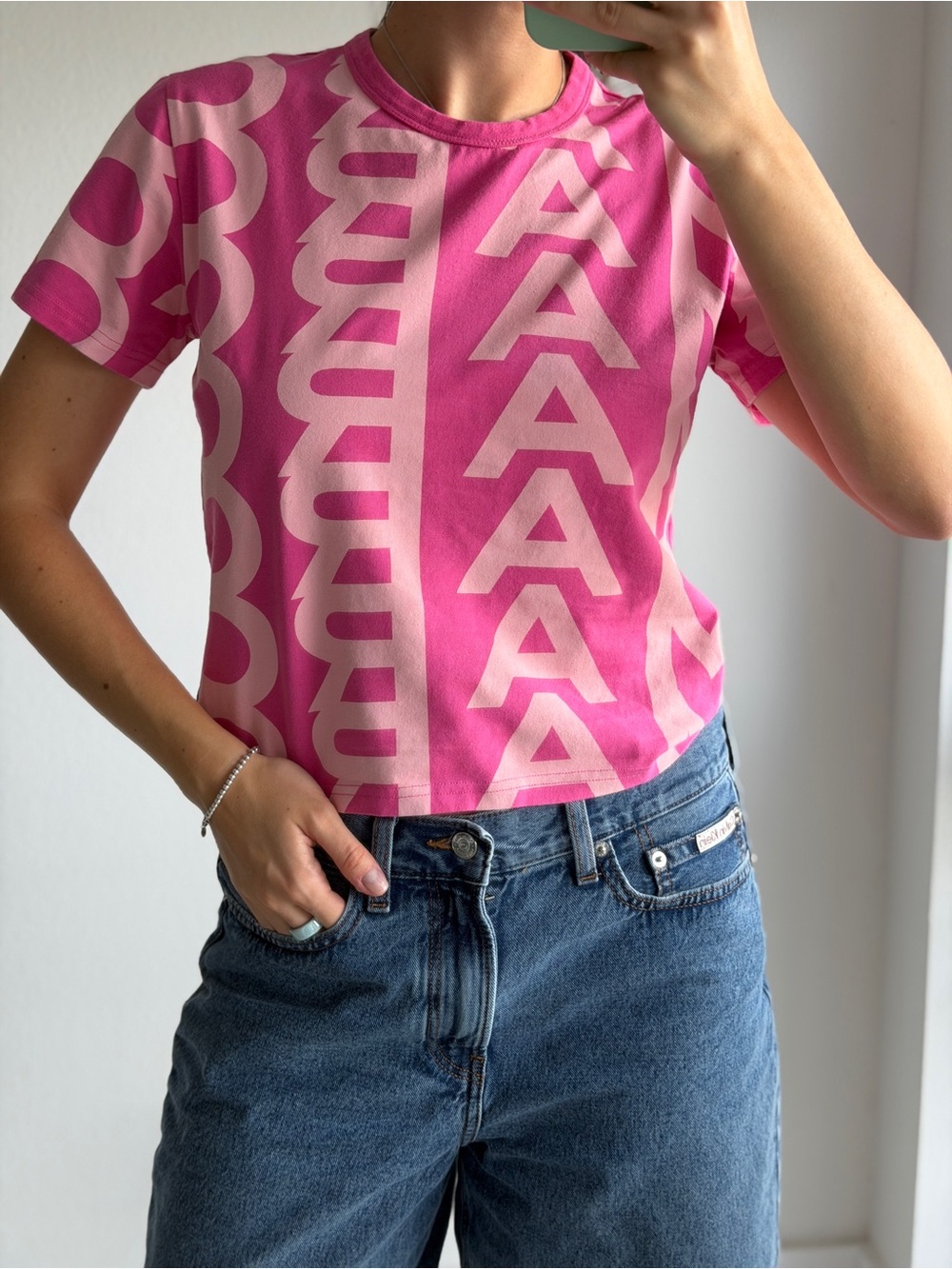 Marc Jacobs Pink Graphic Short Sleeve Crewneck Tee